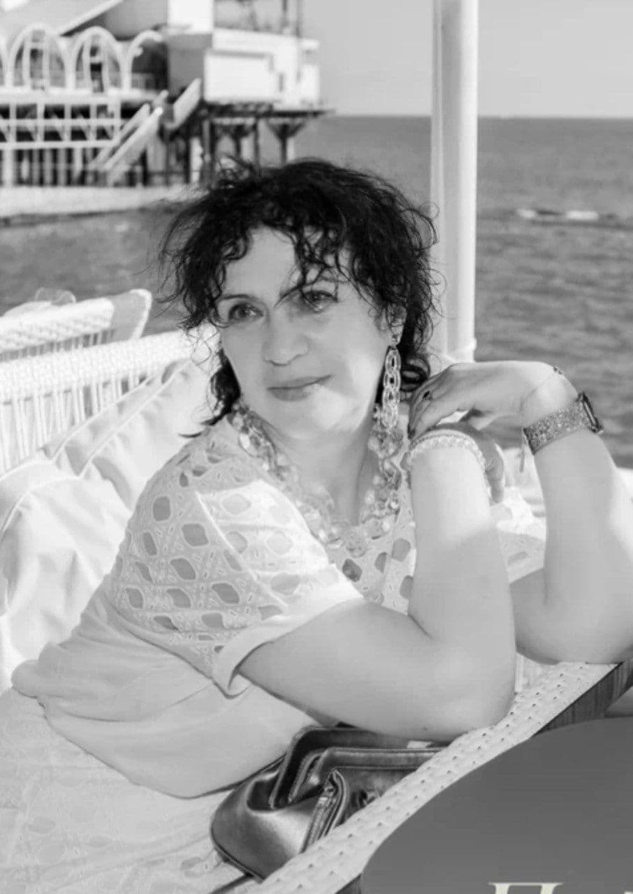 Елена Маслова